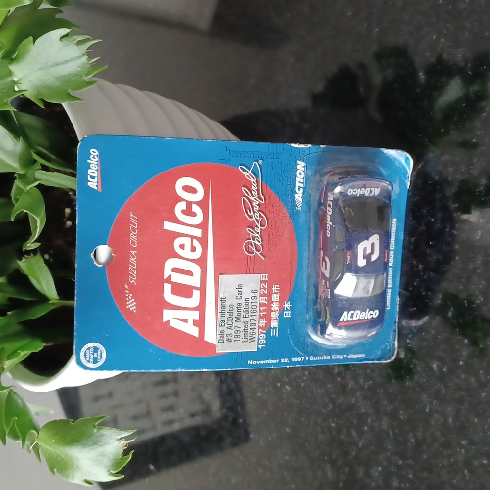 1997 Monte Carlo Dale Earnhardt 1:64 #3 car.